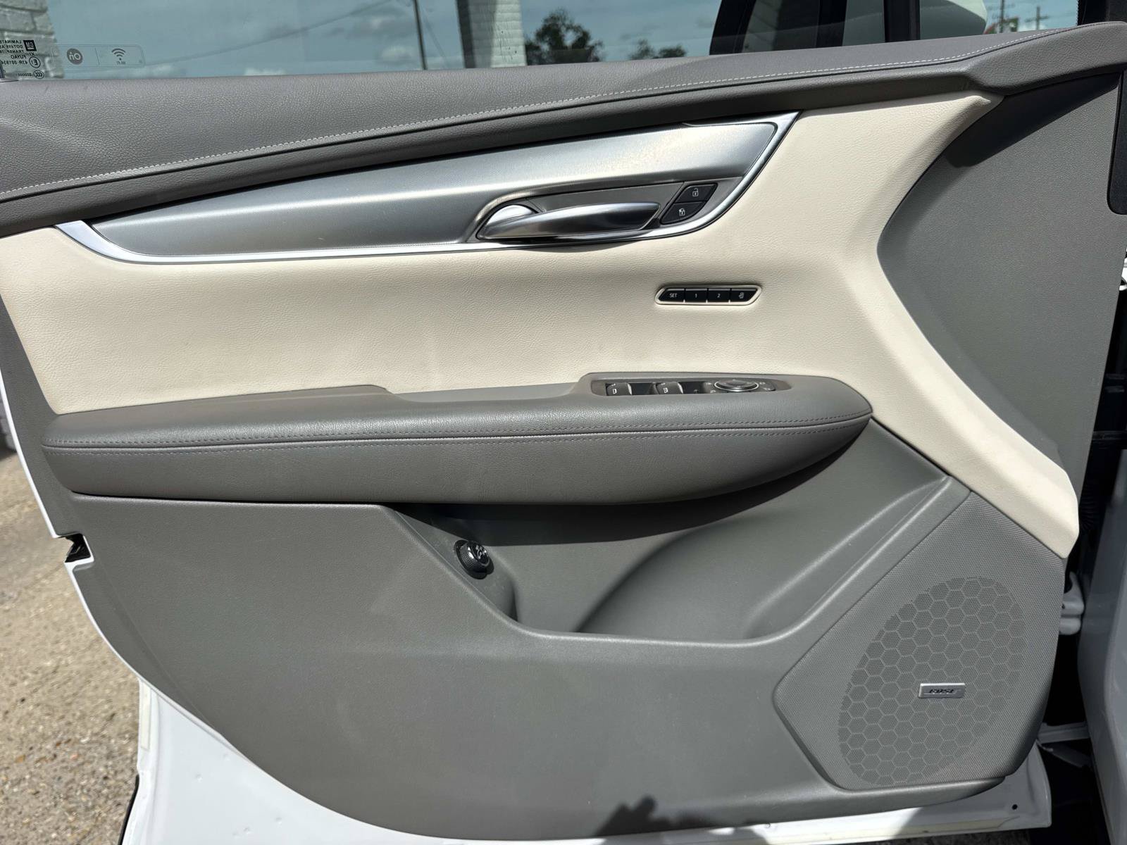 Used 2021 Cadillac XT5 Premium Luxury FWD image 19