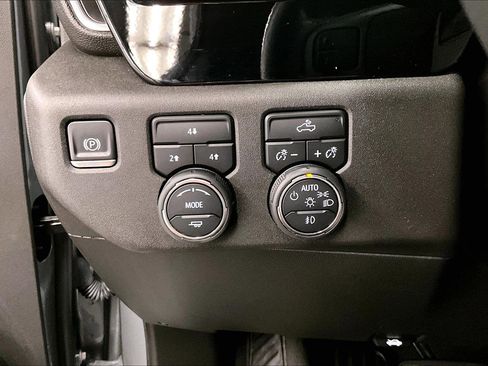 Used 2024 Chevrolet Silverado 3500 LT w/ Convenience Package AWD/4WD image 35