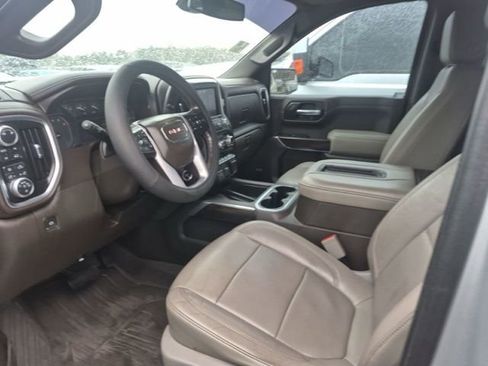 Used 2019 GMC Sierra 1500 SLT w/ SLT Premium Plus Package image 7
