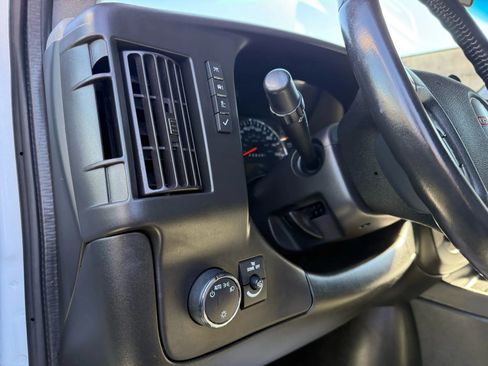 Used 2022 GMC Savana 2500 Regular Van 3D w/ Communications Package image 35