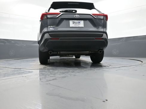 Certified 2025 Toyota RAV4 LE image 30