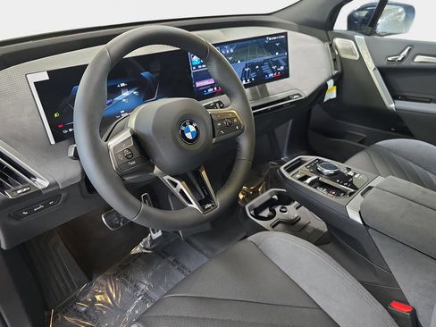 New 2026 BMW iX xDrive60 w/ M Sport Package image 13