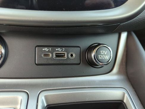 Certified 2024 Nissan Murano SV FWD image 37