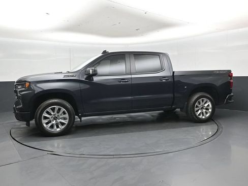 Used 2024 Chevrolet Silverado 1500 RST AWD/4WD image 25