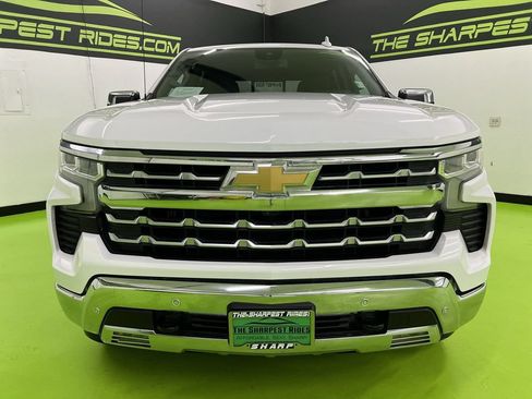 Used 2023 Chevrolet Silverado 1500 LTZ w/ LTZ Convenience Package II AWD/4WD image 3