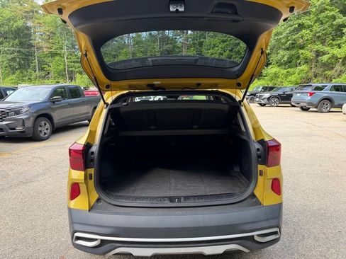 Used 2021 Kia Seltos SX AWD/4WD image 7