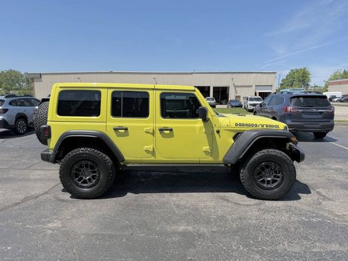 Used 2023 Jeep Wrangler Unlimited Sport AWD/4WD image 5