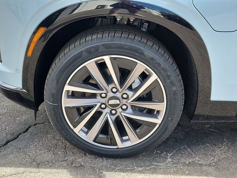 New 2026 Cadillac Vistiq Sport AWD/4WD image 27