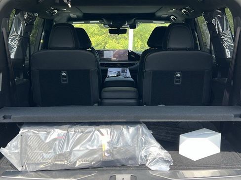 New 2026 INFINITI QX80 Autograph w/ Premium Cargo Package AWD/4WD image 27