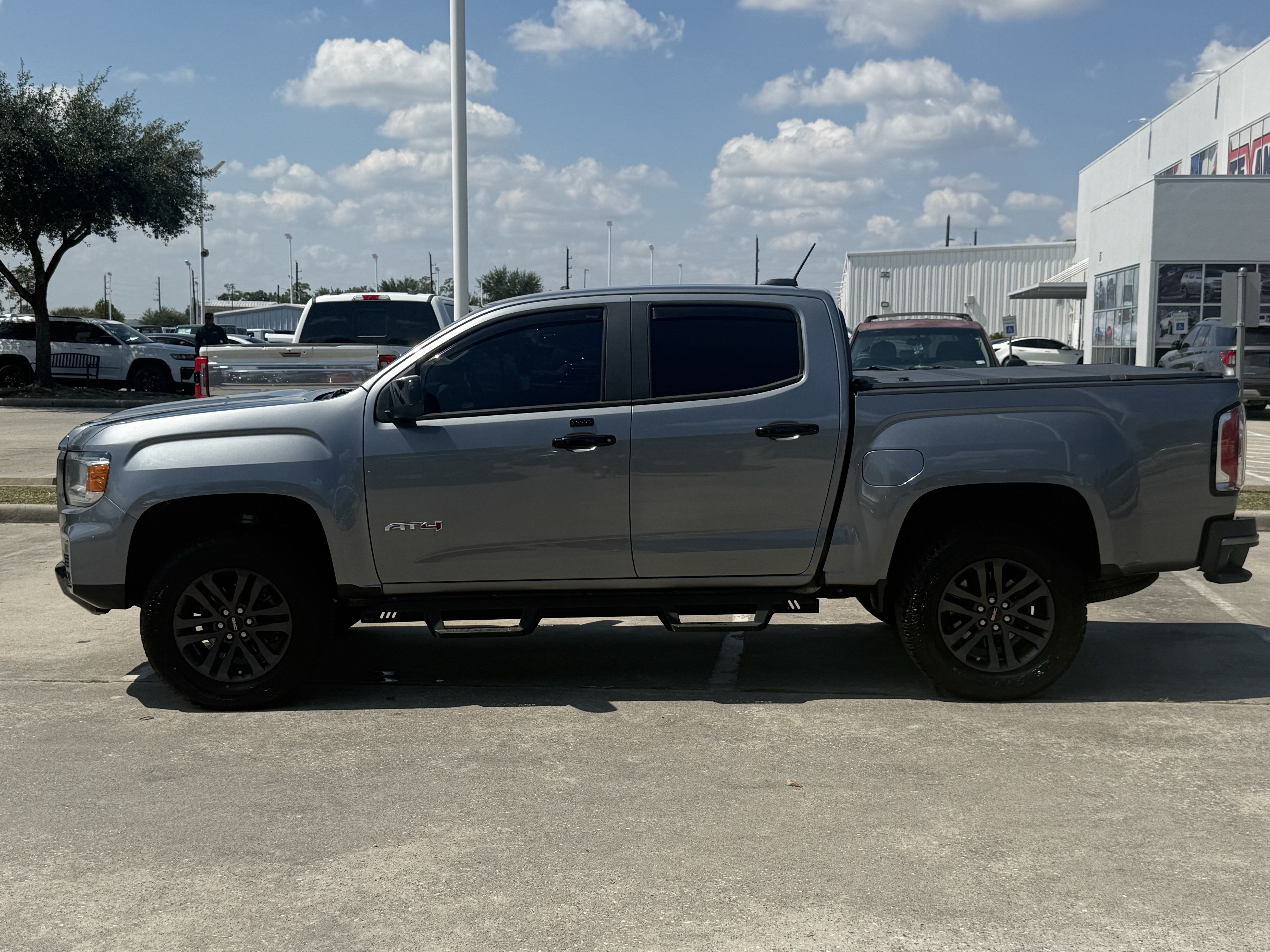 Used 2021 GMC Canyon AT4 w/ Driver Alert Package AWD/4WD image 8