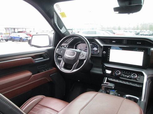 Used 2023 GMC Sierra 1500 Denali Ultimate image 27