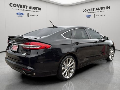 Used 2017 Ford Fusion Platinum image 5