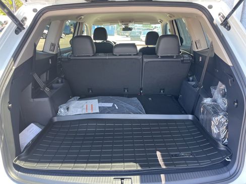 New 2026 Volkswagen Atlas SE FWD image 27