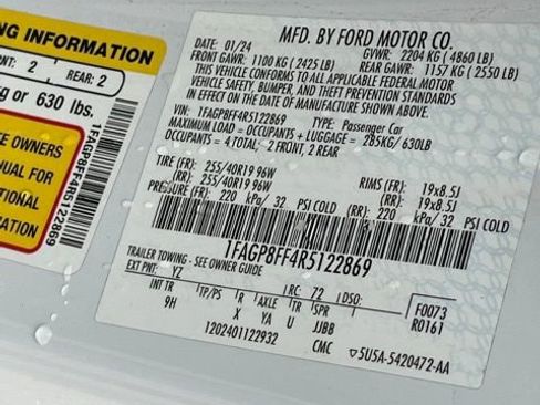 Used 2024 Ford Mustang GT Premium image 32