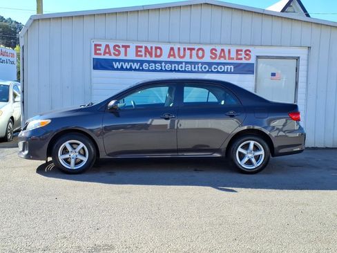 Used 2012 Toyota Corolla L image 2