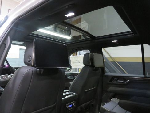 New 2026 GMC Yukon Elevation w/ Elevation Premium Package image 12