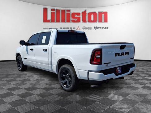 Used 2025 RAM 1500 Big Horn AWD/4WD image 6