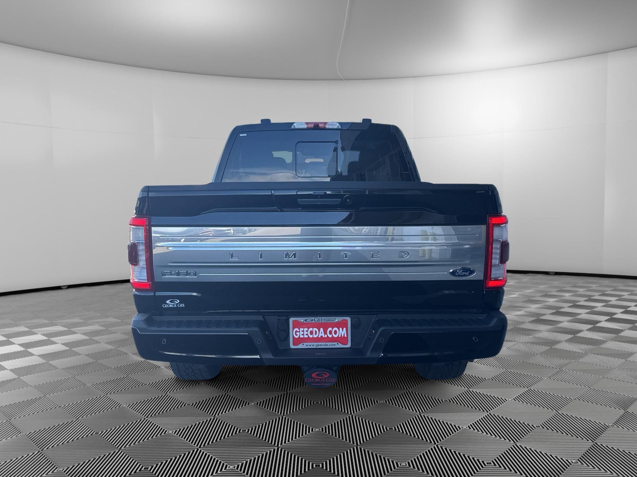 Used 2022 Ford F150 Limited AWD/4WD image 5