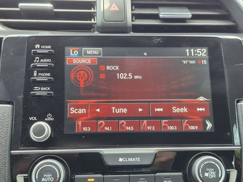 Used 2021 Honda Civic Sport image 16