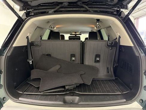 Used 2022 Nissan Pathfinder SL w/ SL Black Package image 15