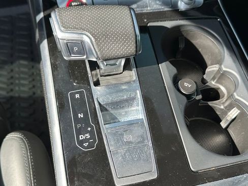 Used 2021 Audi RS Q8 w/ Interior Protection Package image 25