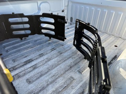 Used 2011 Ford F150 Platinum image 19