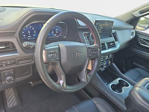 Used 2024 Chevrolet Tahoe RST w/ RST Performance Edition AWD/4WD image 18