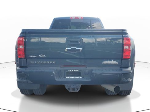 Used 2018 Chevrolet Silverado 3500 High Country w/ Duramax Plus Package AWD/4WD image 6