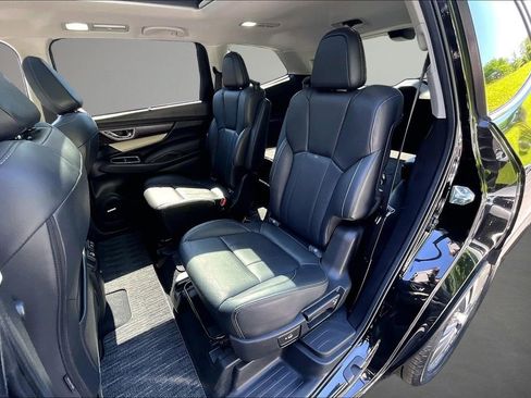 Used 2021 Subaru Ascent Touring AWD/4WD image 23