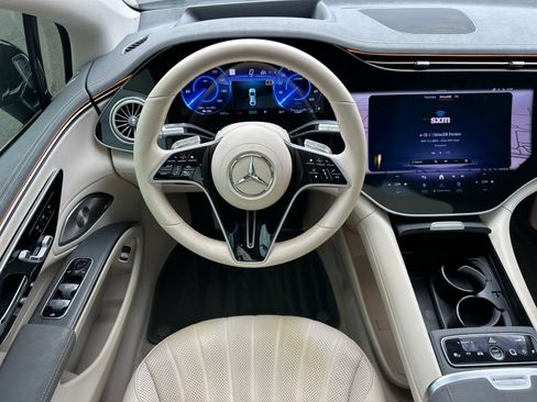 Certified 2023 Mercedes-Benz EQS 580 4MATIC Sedan image 15