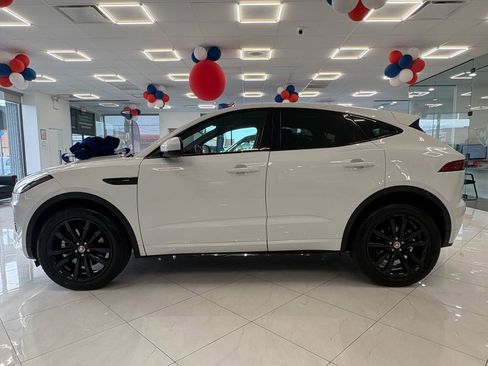 Used 2020 Jaguar E-PACE R-Dynamic HSE image 4