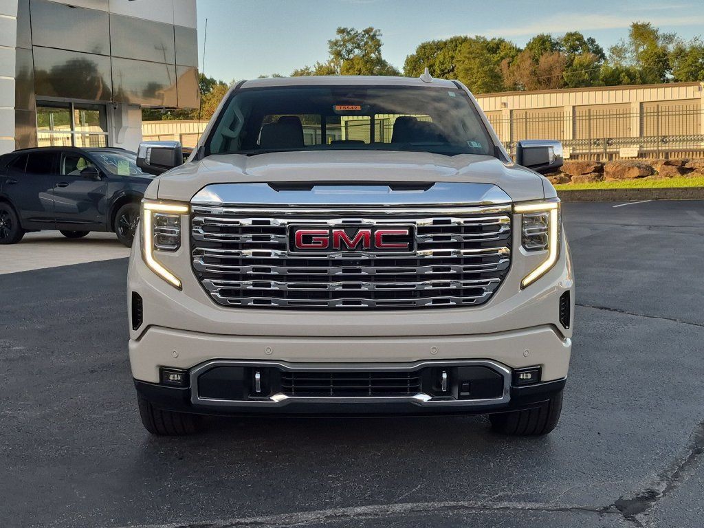 New 2026 GMC Sierra 1500 Denali AWD/4WD image 3