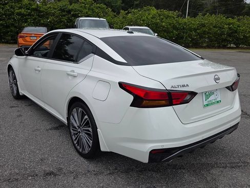 New 2026 Nissan Altima 2.5 SV FWD image 8