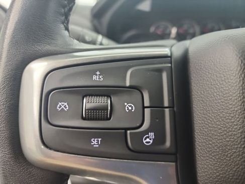 Used 2022 Chevrolet Silverado 2500 LT w/ Convenience Package image 21