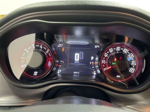 Used 2023 Dodge Challenger R/T w/ Blacktop Package image 15