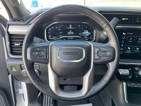 Used 2024 GMC Sierra 3500 Denali w/ Technology Package AWD/4WD image 22