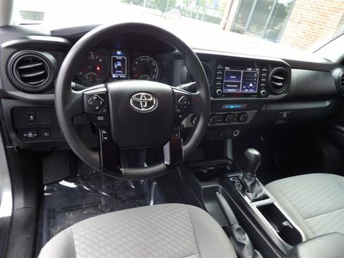 Used 2022 Toyota Tacoma 4x4 Access Cab image 12