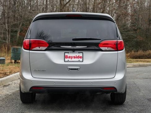 New 2026 Chrysler Voyager LX image 12