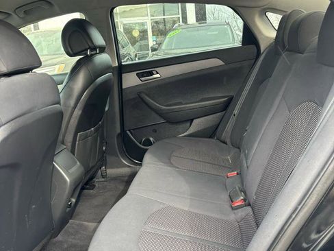 Used 2018 Hyundai Sonata SE w/ Cargo Package FWD image 14