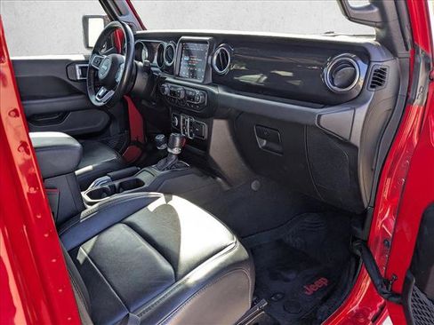 Used 2021 Jeep Wrangler Unlimited Sahara image 23