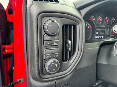 New 2026 Chevrolet Silverado 1500 Custom AWD/4WD image 39