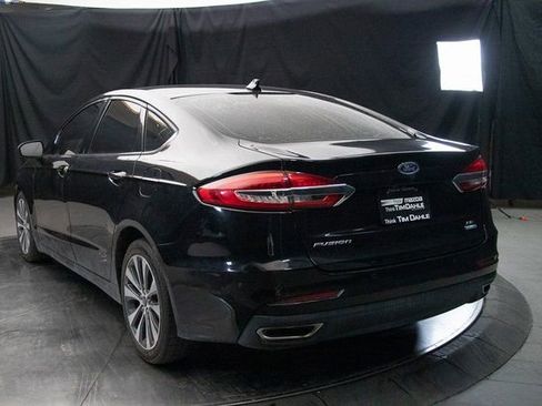 Used 2020 Ford Fusion SE image 10