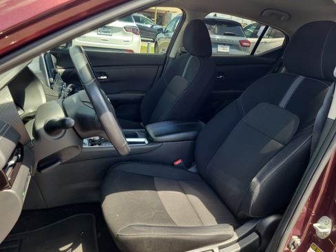 Used 2020 Nissan Sentra SV w/ Electronics Package FWD image 19