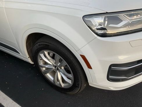 Used 2017 Audi Q7 2.0T Premium AWD/4WD image 3