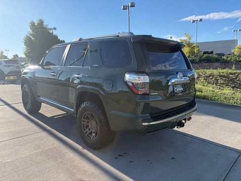 Used 2022 Toyota 4Runner Limited AWD/4WD image 9