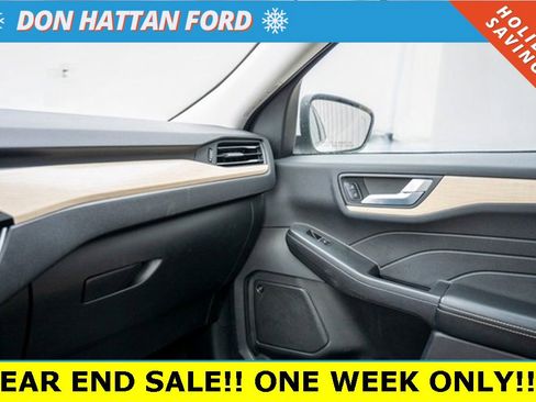 Used 2021 Ford Escape Titanium w/ Titanium Elite Package image 16