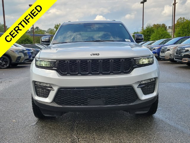 Certified 2024 Jeep Grand Cherokee Limited w/ Black Appearance Package AWD/4WD image 2