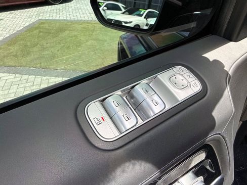Certified 2024 Mercedes-Benz G 63 AMG 4MATIC image 19