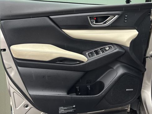 Used 2019 Subaru Ascent Limited w/ Popular Package #2A image 16