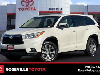 Used 2014 Toyota Highlander Plus FWD video 1
